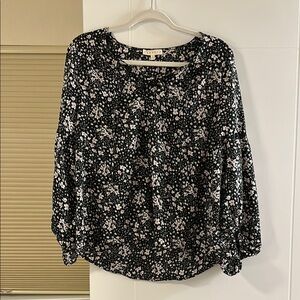 Floral Black and White Women's Top
